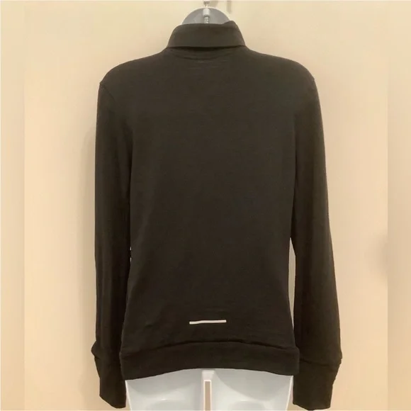 NWT Nike therma fit swift element turtleneck ❤️❤️❤️❤️ - Picture 6 of 9